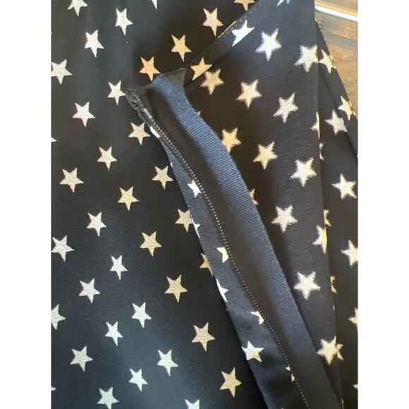 PRADA Dress | Black & White Star Dress - Picture 8 of 13